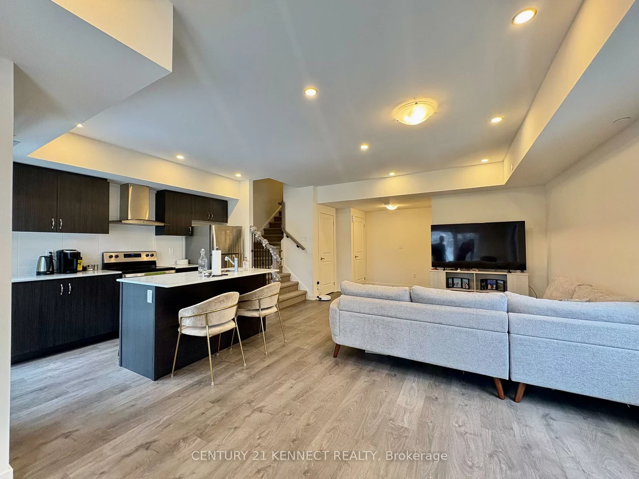 56, Elizabeth, Mill Pond, Richmond Hill