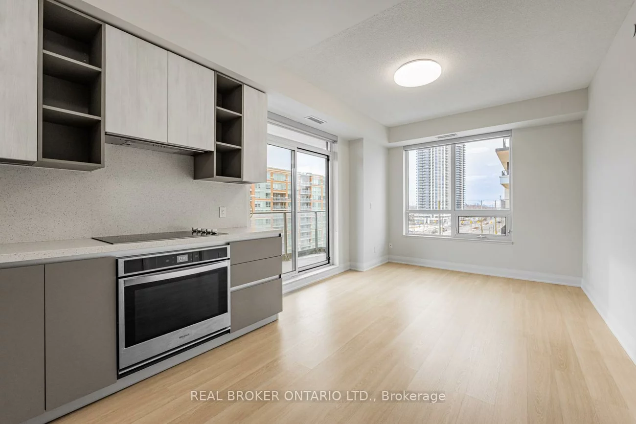 398, Highway 7, Doncrest, Richmond Hill