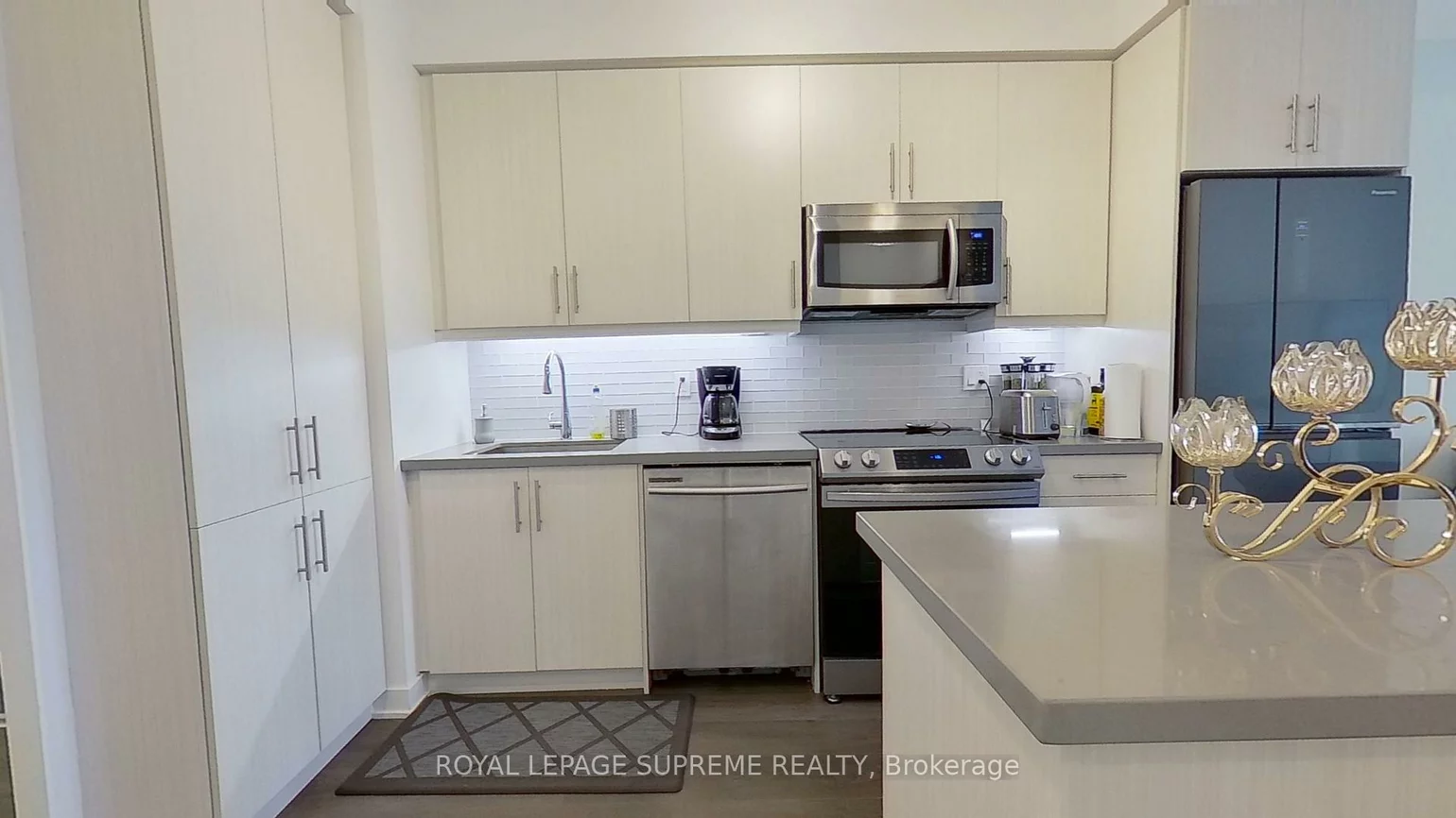 75, Oneida, Langstaff, Richmond Hill