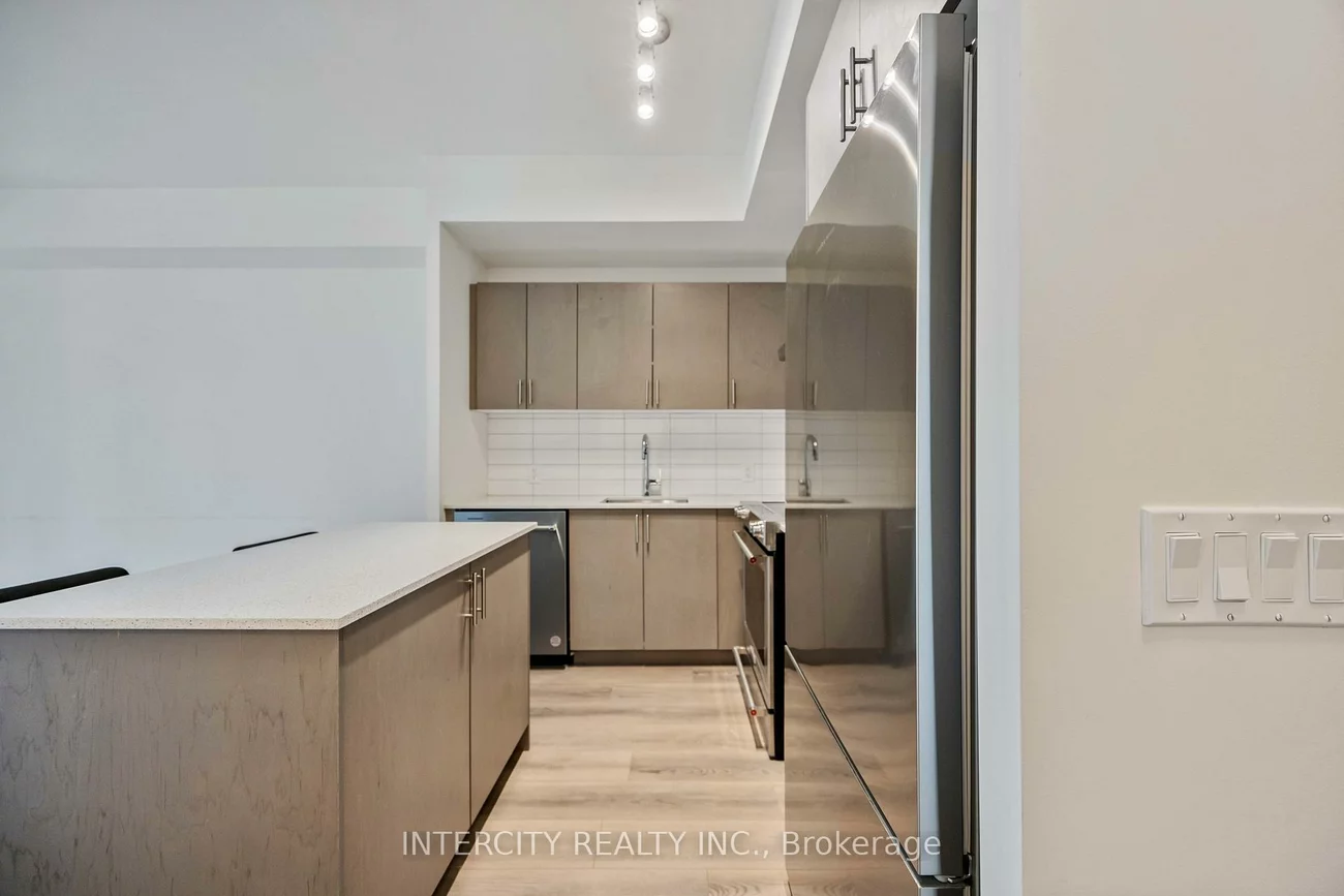 8, David Eyer, Rural Richmond Hill, Richmond Hill