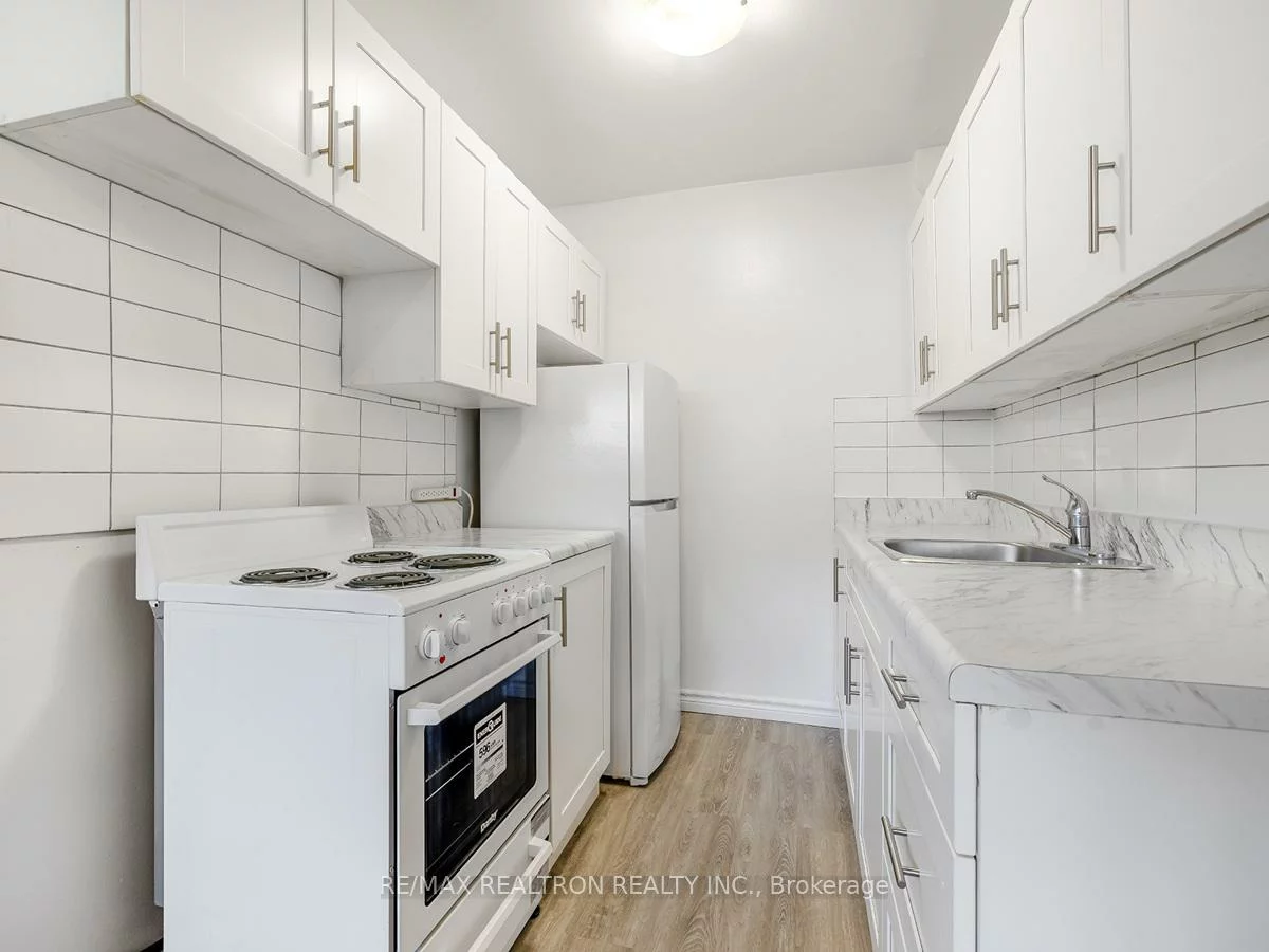 165, Colborne, Harding, Richmond Hill