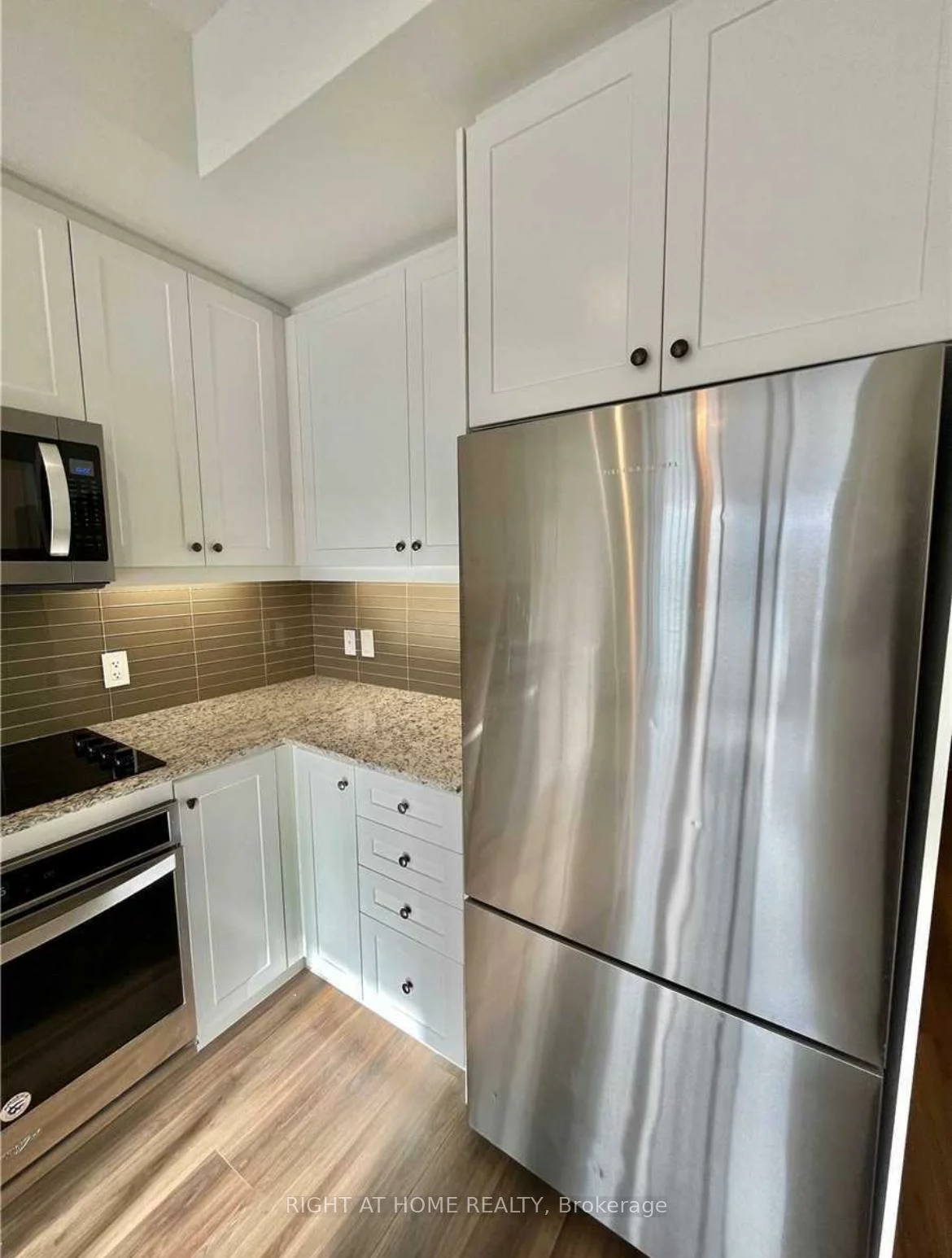 9618, Yonge, North Richvale, Richmond Hill