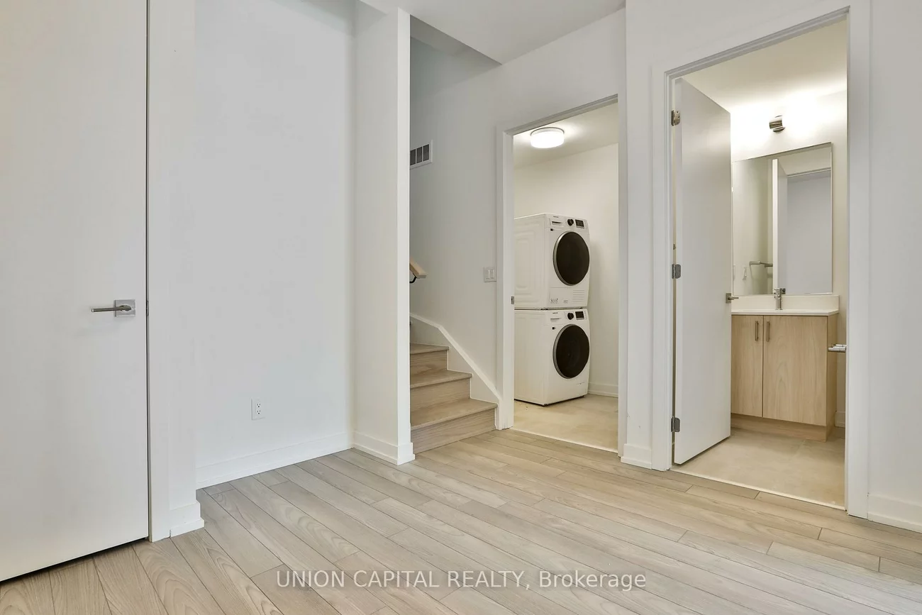 2, Red Squirrel, Rural Richmond Hill, Richmond Hill