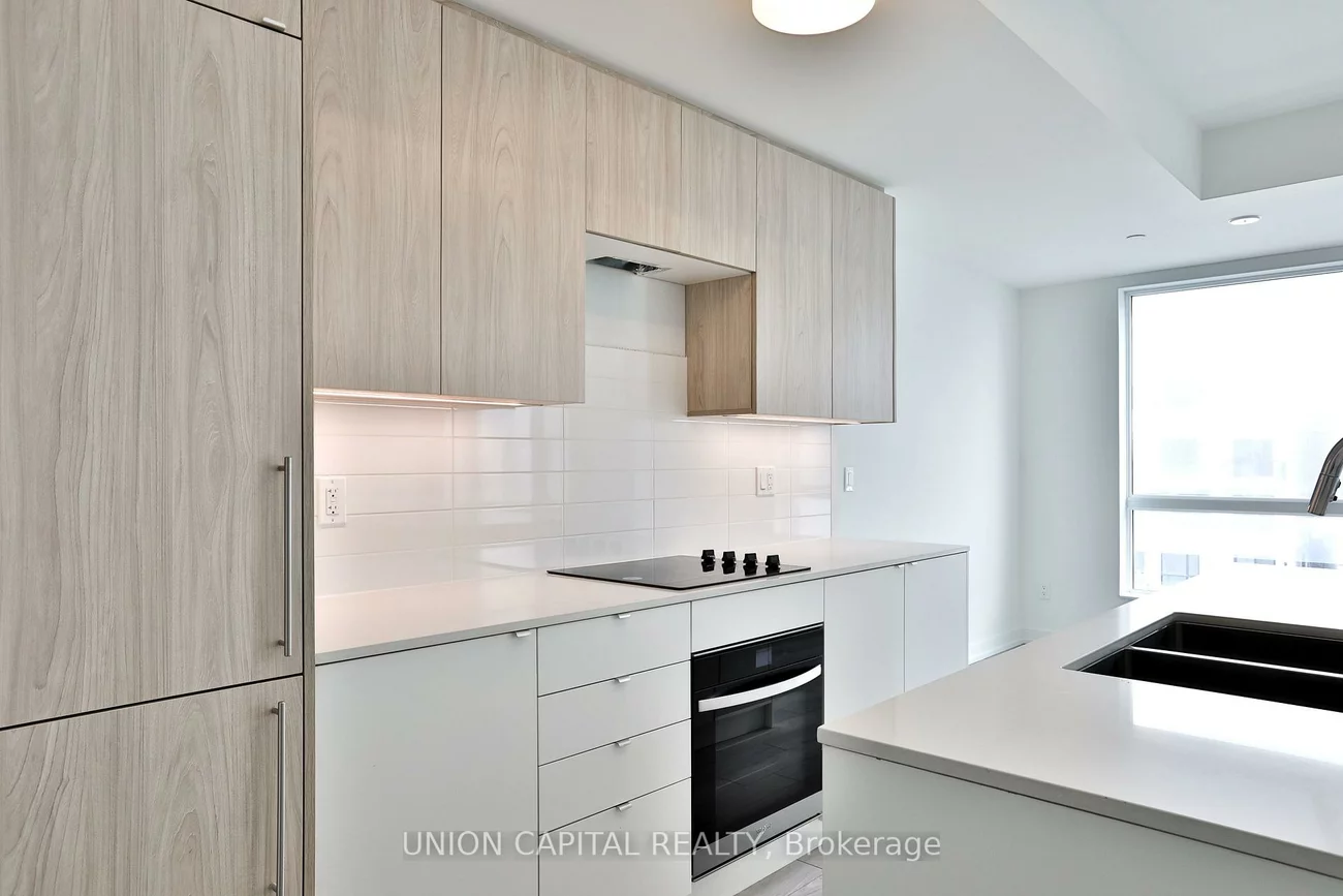 2, Red Squirrel, Rural Richmond Hill, Richmond Hill