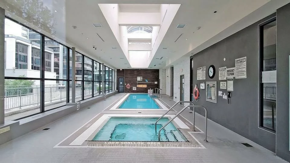 9600, Yonge, North Richvale, Richmond Hill