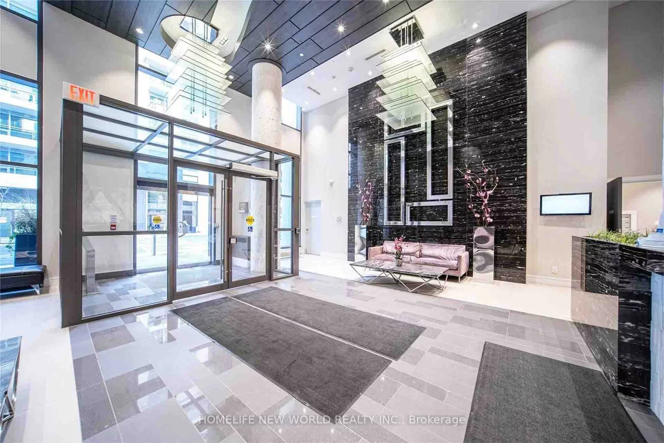 9201, Yonge, Langstaff, Richmond Hill