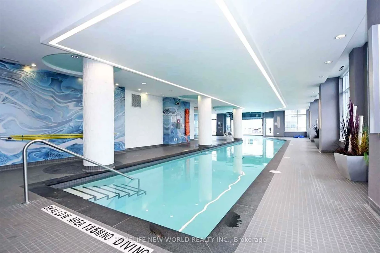 9201, Yonge, Langstaff, Richmond Hill