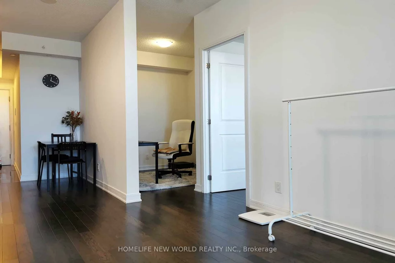 9201, Yonge, Langstaff, Richmond Hill