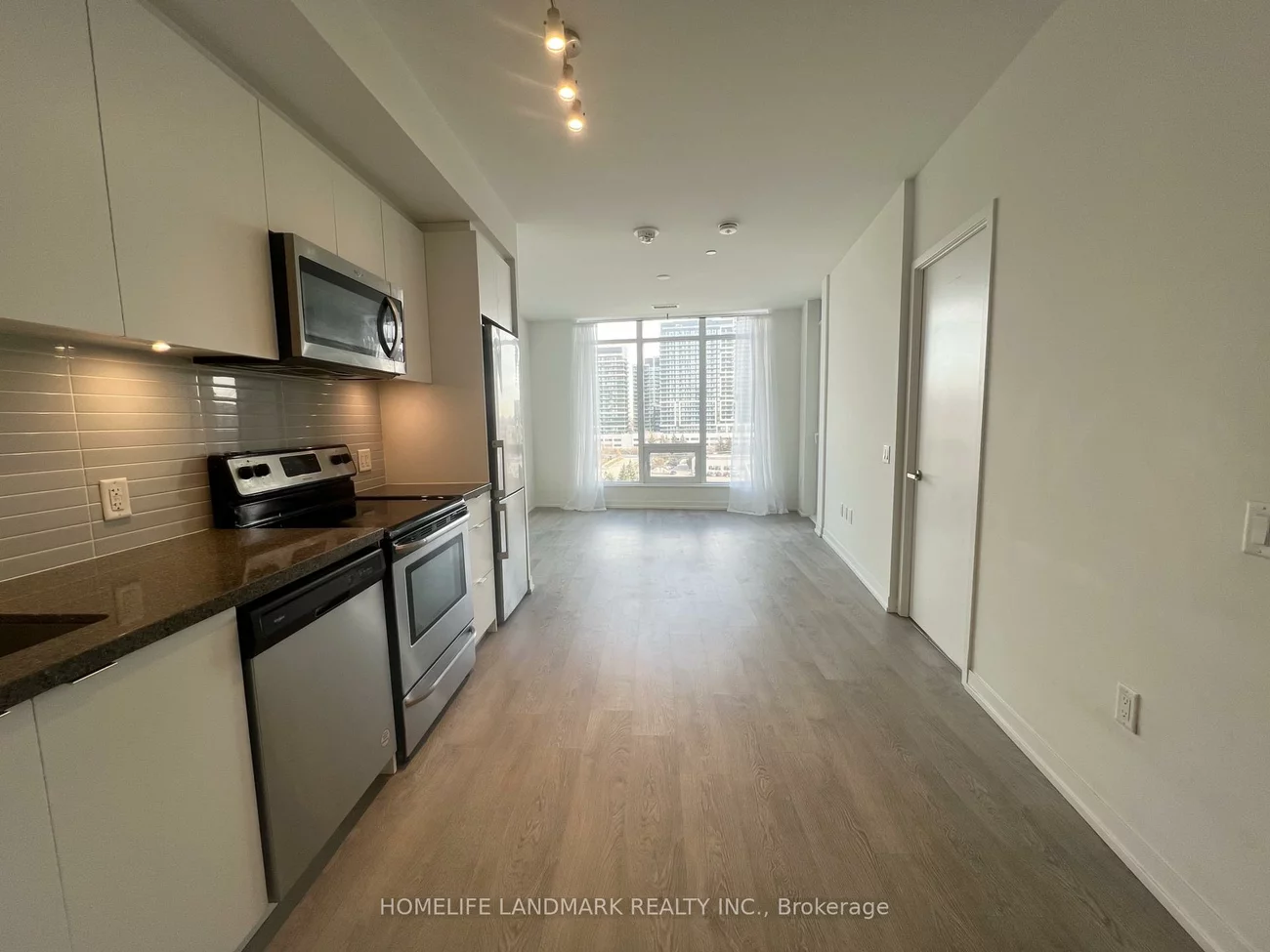 8868, Yonge, South Richvale, Richmond Hill