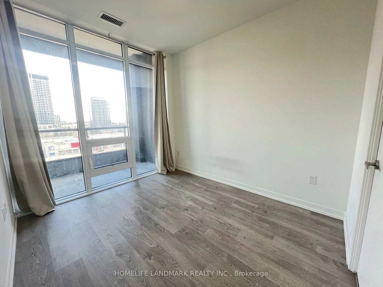 8868, Yonge, South Richvale, Richmond Hill