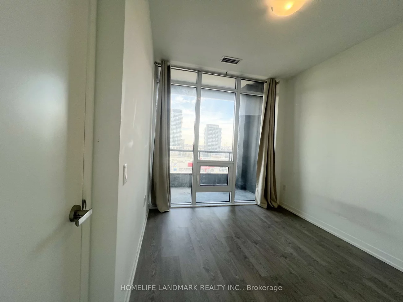 8868, Yonge, South Richvale, Richmond Hill