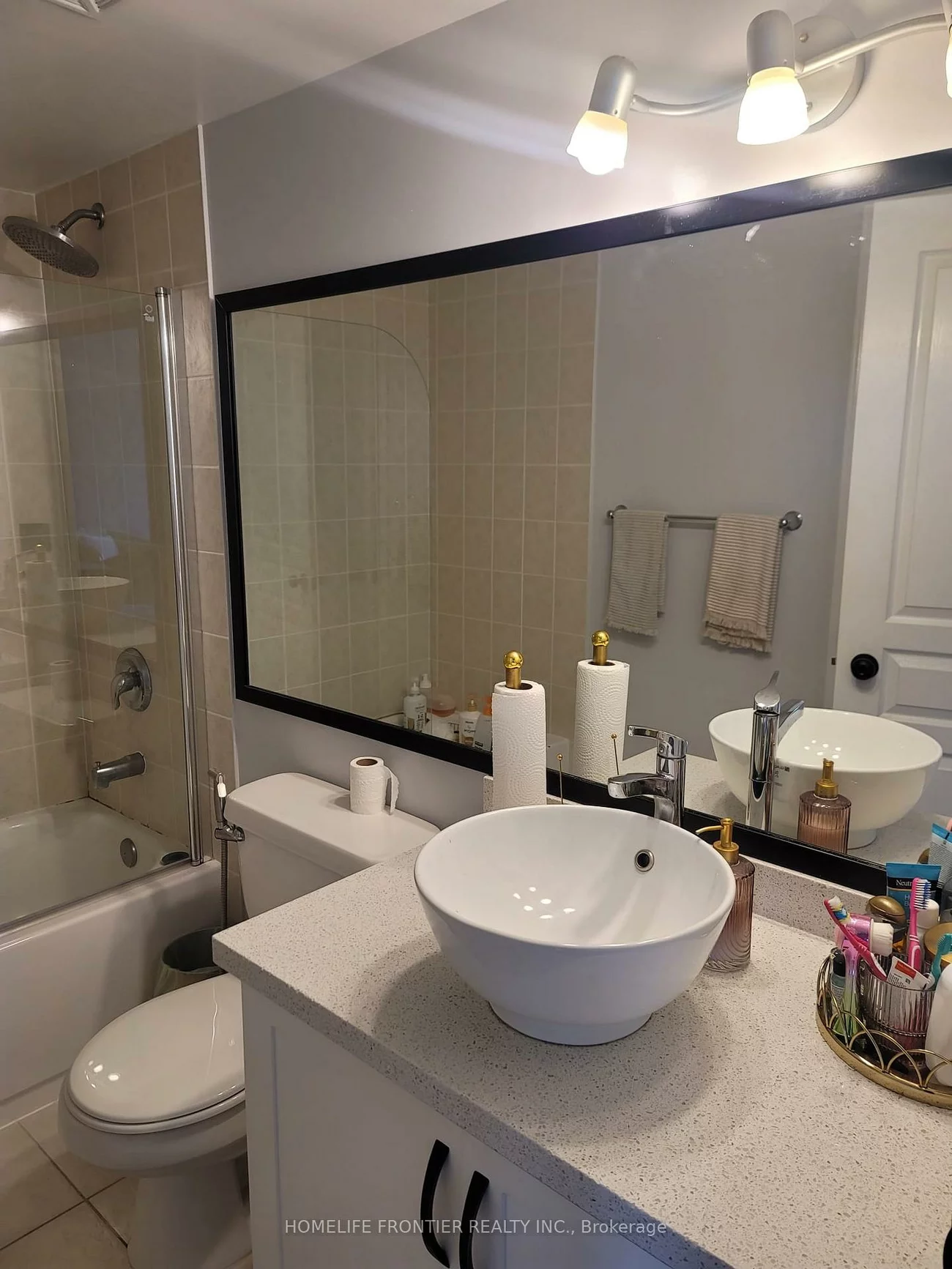 310, Red Maple, Langstaff, Richmond Hill