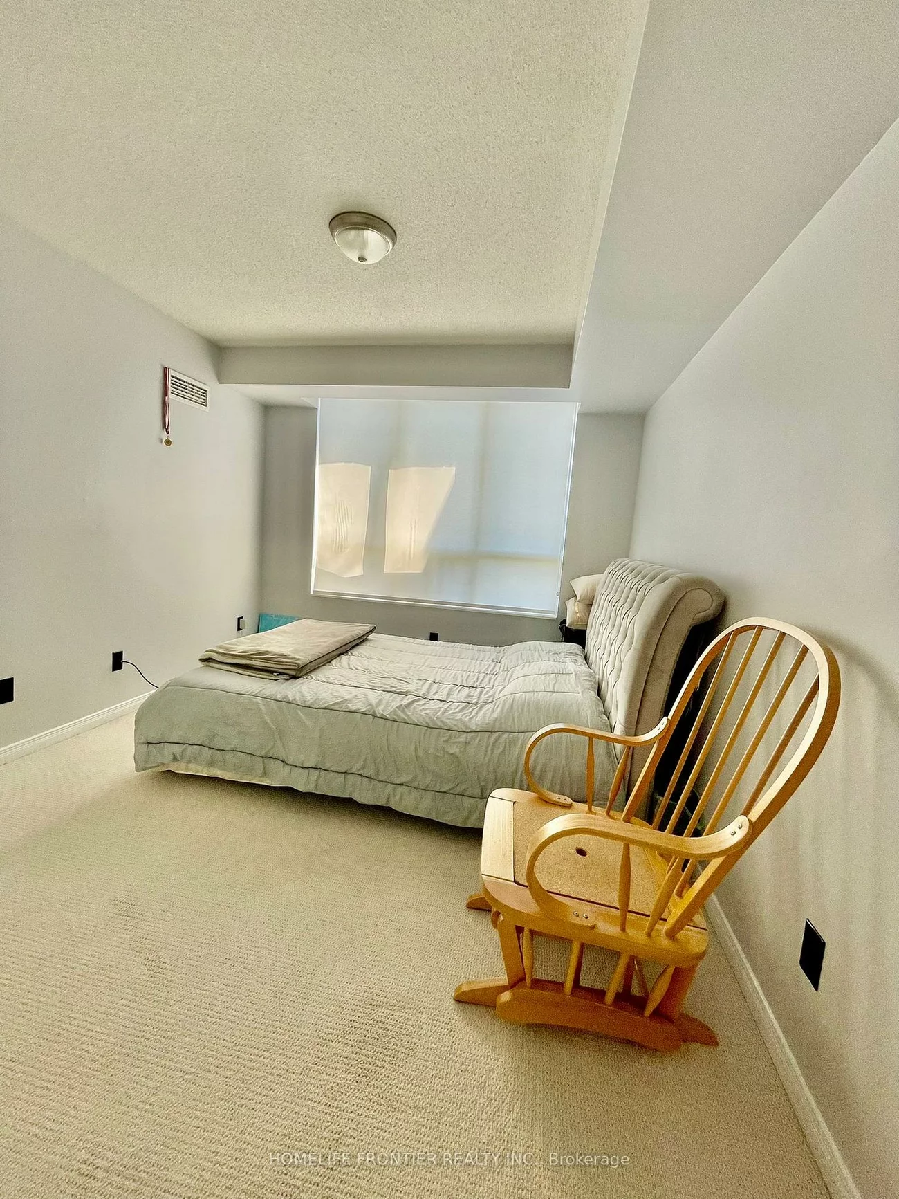 310, Red Maple, Langstaff, Richmond Hill