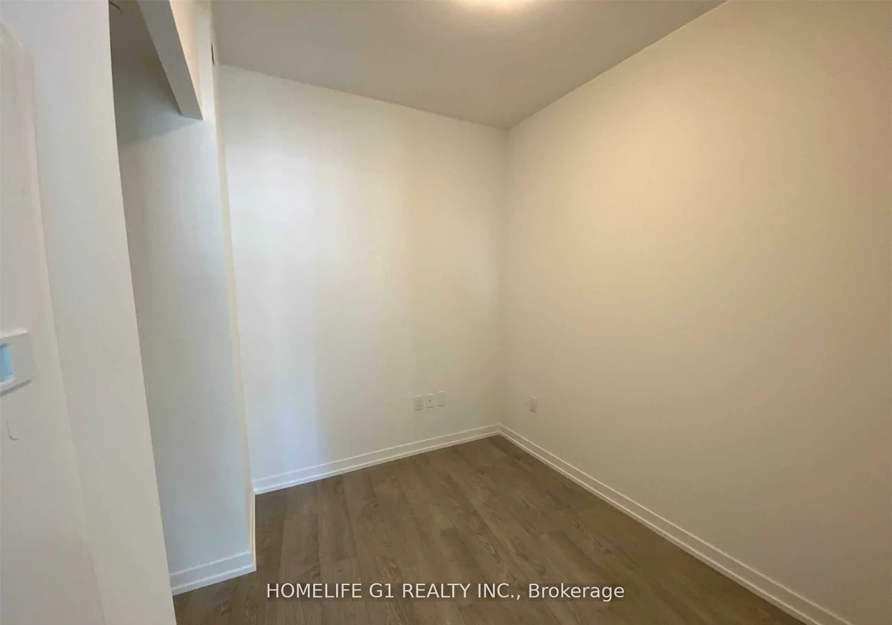 8868, Yonge, South Richvale, Richmond Hill