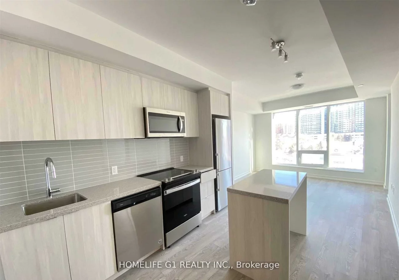 8868, Yonge, South Richvale, Richmond Hill