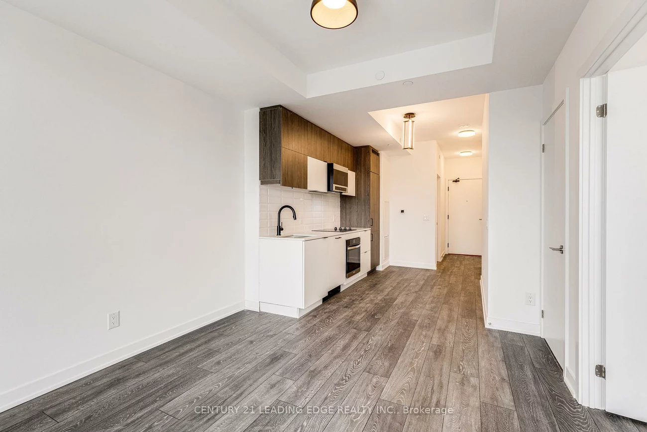 8888, YONGE, South Richvale, Richmond Hill