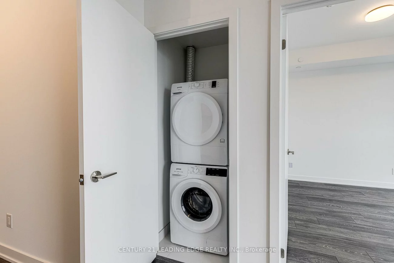 8888, YONGE, South Richvale, Richmond Hill