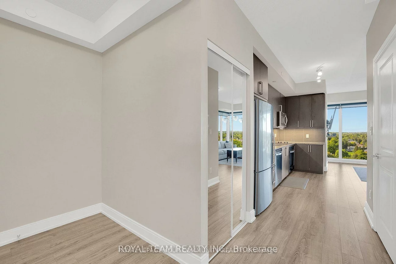9600, Yonge, North Richvale, Richmond Hill