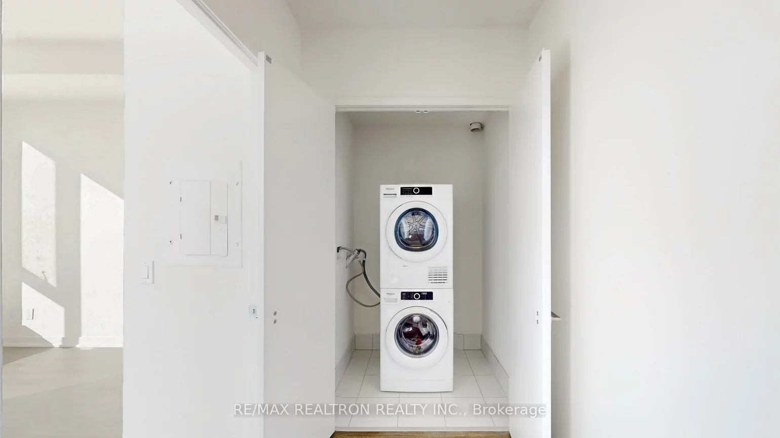 6, David Eyer, Rural Richmond Hill, Richmond Hill