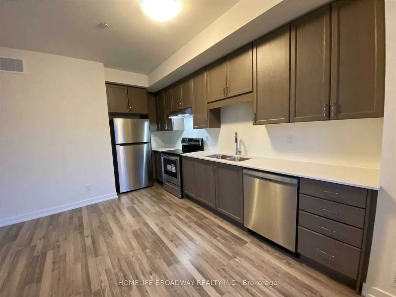 370, Red Maple, Langstaff, Richmond Hill