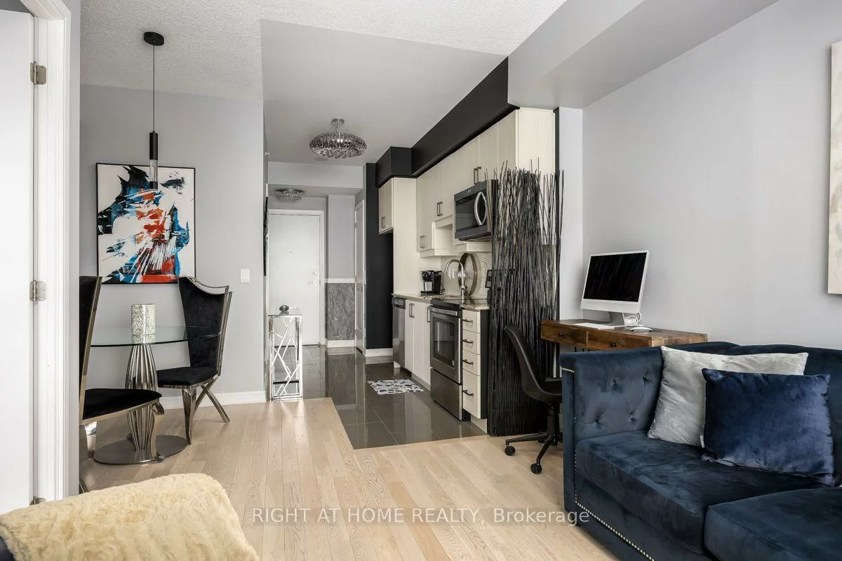 9201, YONGE, Langstaff, Richmond Hill