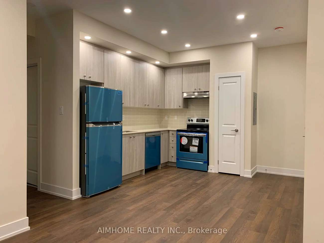 1, Bond, Oak Ridges, Richmond Hill