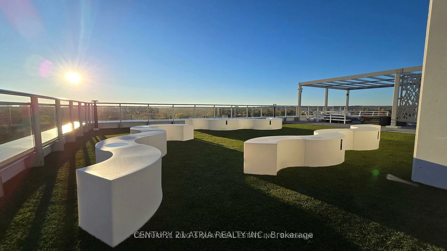 8888, Yonge, South Richvale, Richmond Hill