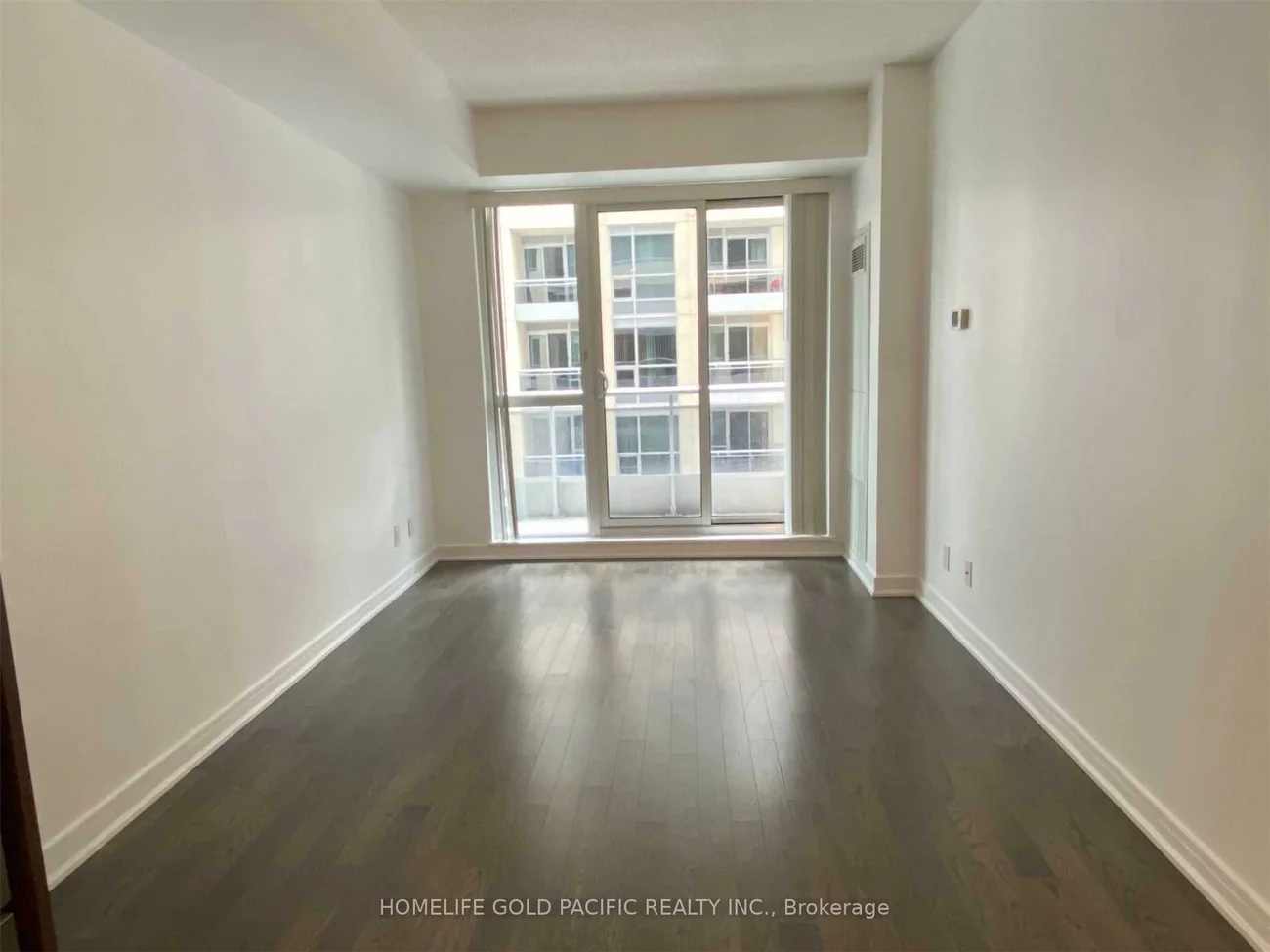 9205, Yonge, Langstaff, Richmond Hill