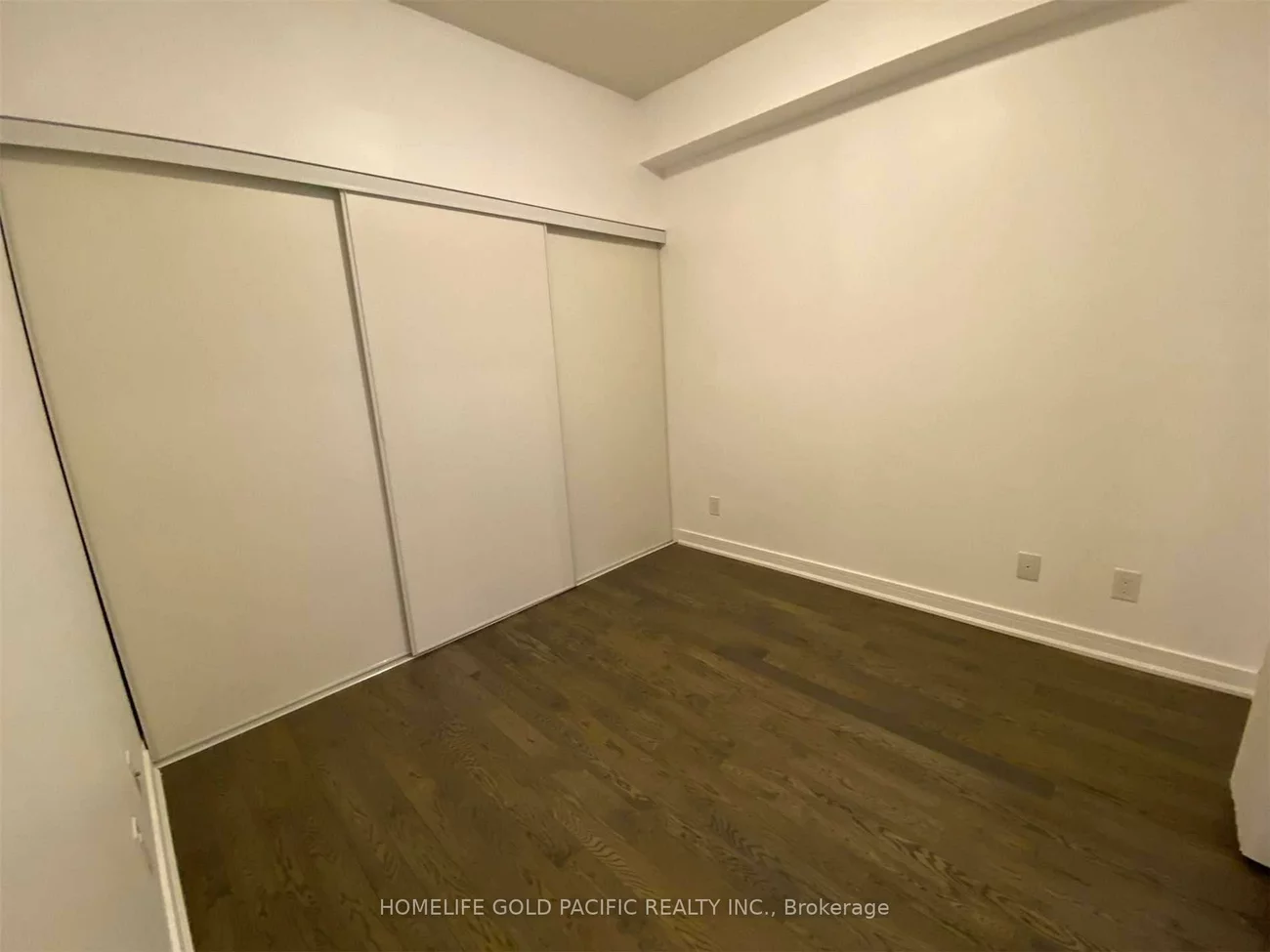 9205, Yonge, Langstaff, Richmond Hill