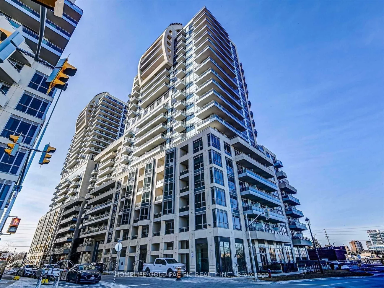 9205, Yonge, Langstaff, Richmond Hill