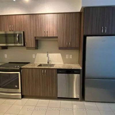 9205, Yonge, Langstaff, Richmond Hill