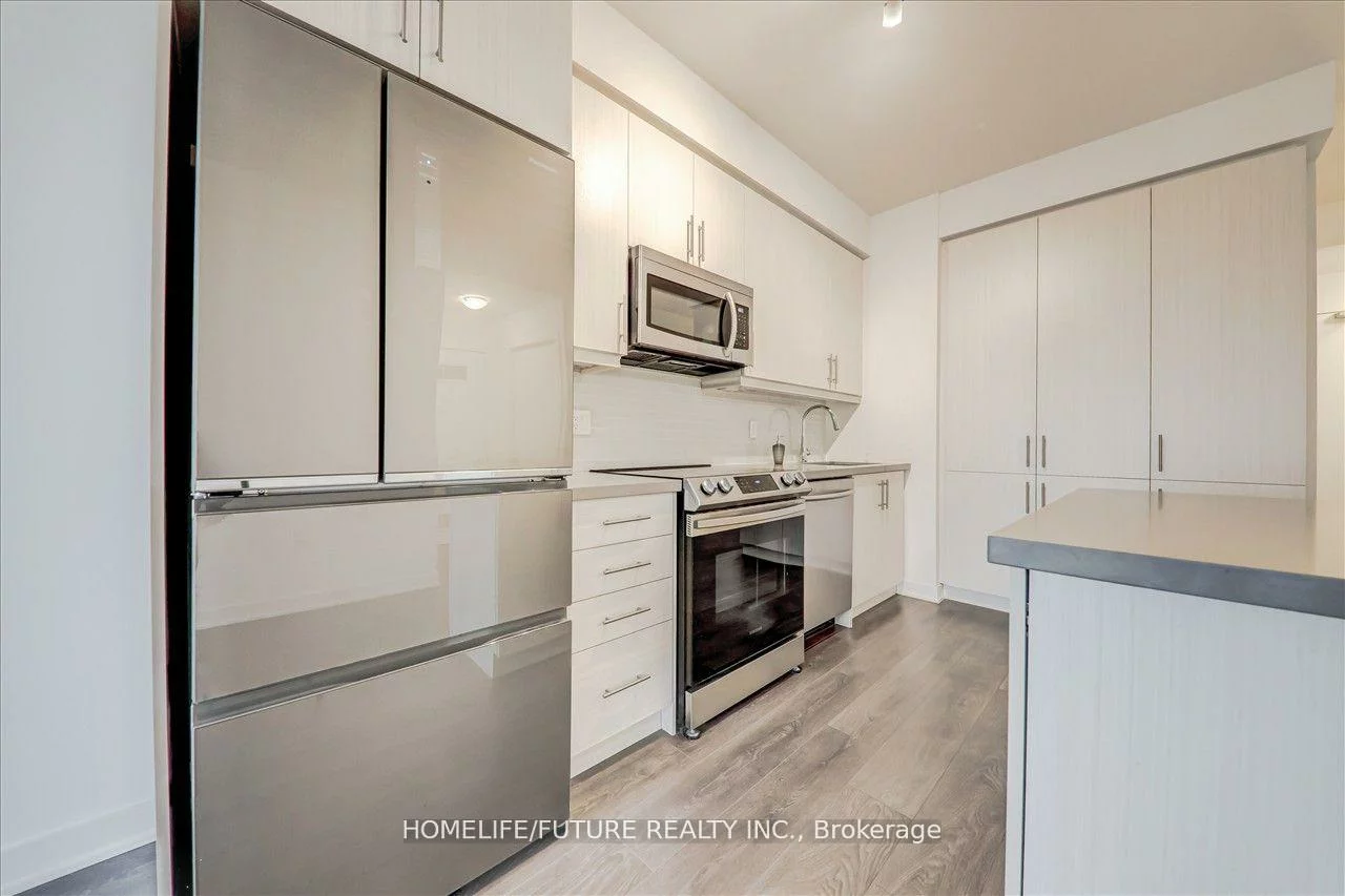 75, Oneida, Langstaff, Richmond Hill