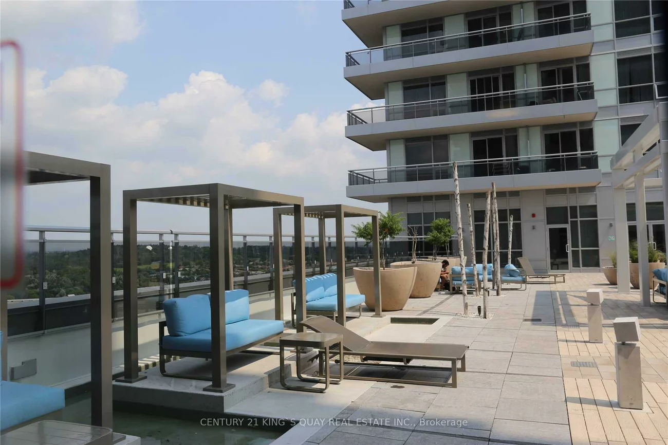 9205, Yonge, Langstaff, Richmond Hill