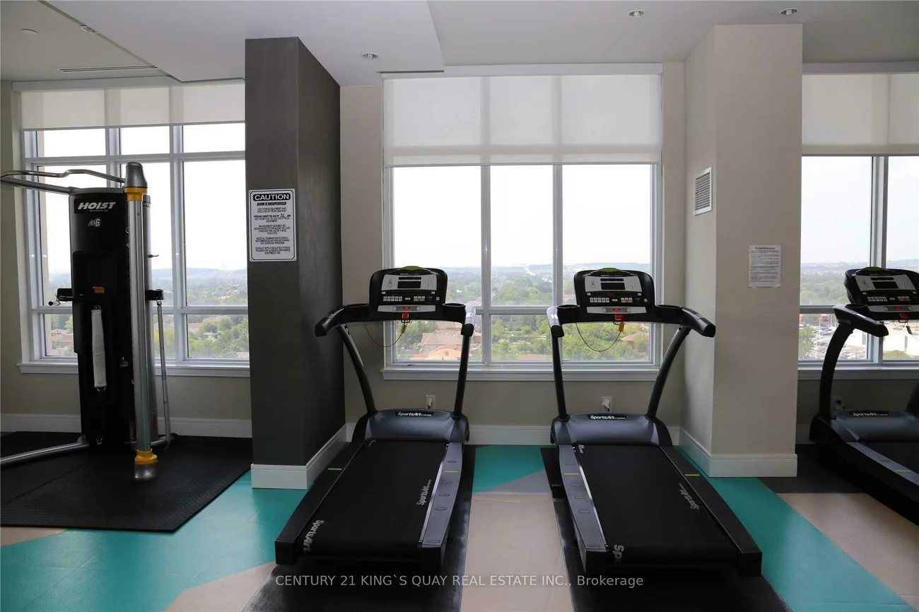 9205, Yonge, Langstaff, Richmond Hill