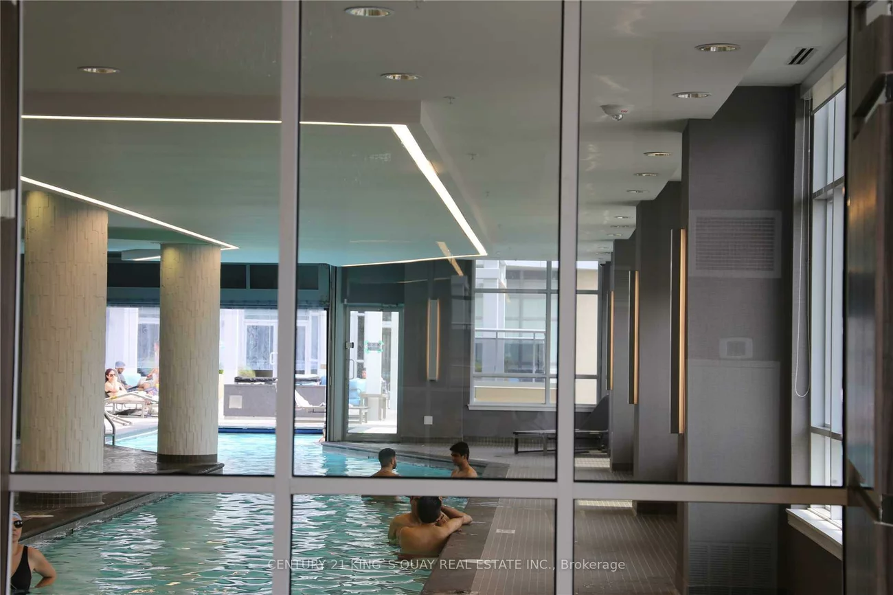 9205, Yonge, Langstaff, Richmond Hill