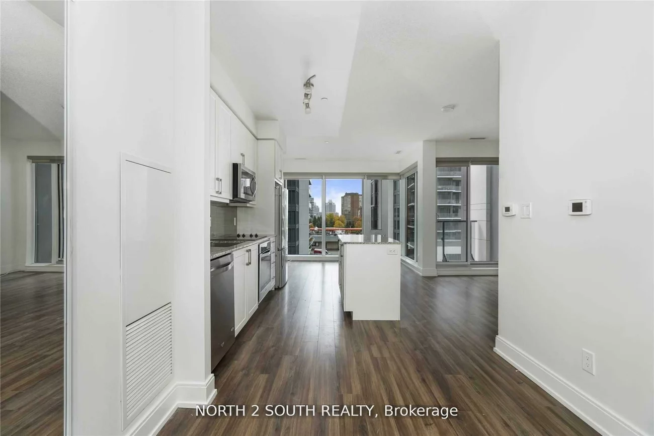 9608, Yonge, North Richvale, Richmond Hill