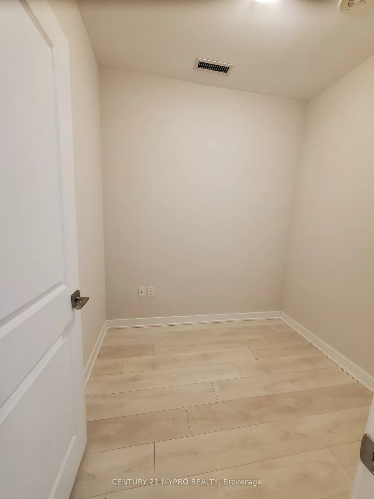 85, Oneida, Langstaff, Richmond Hill