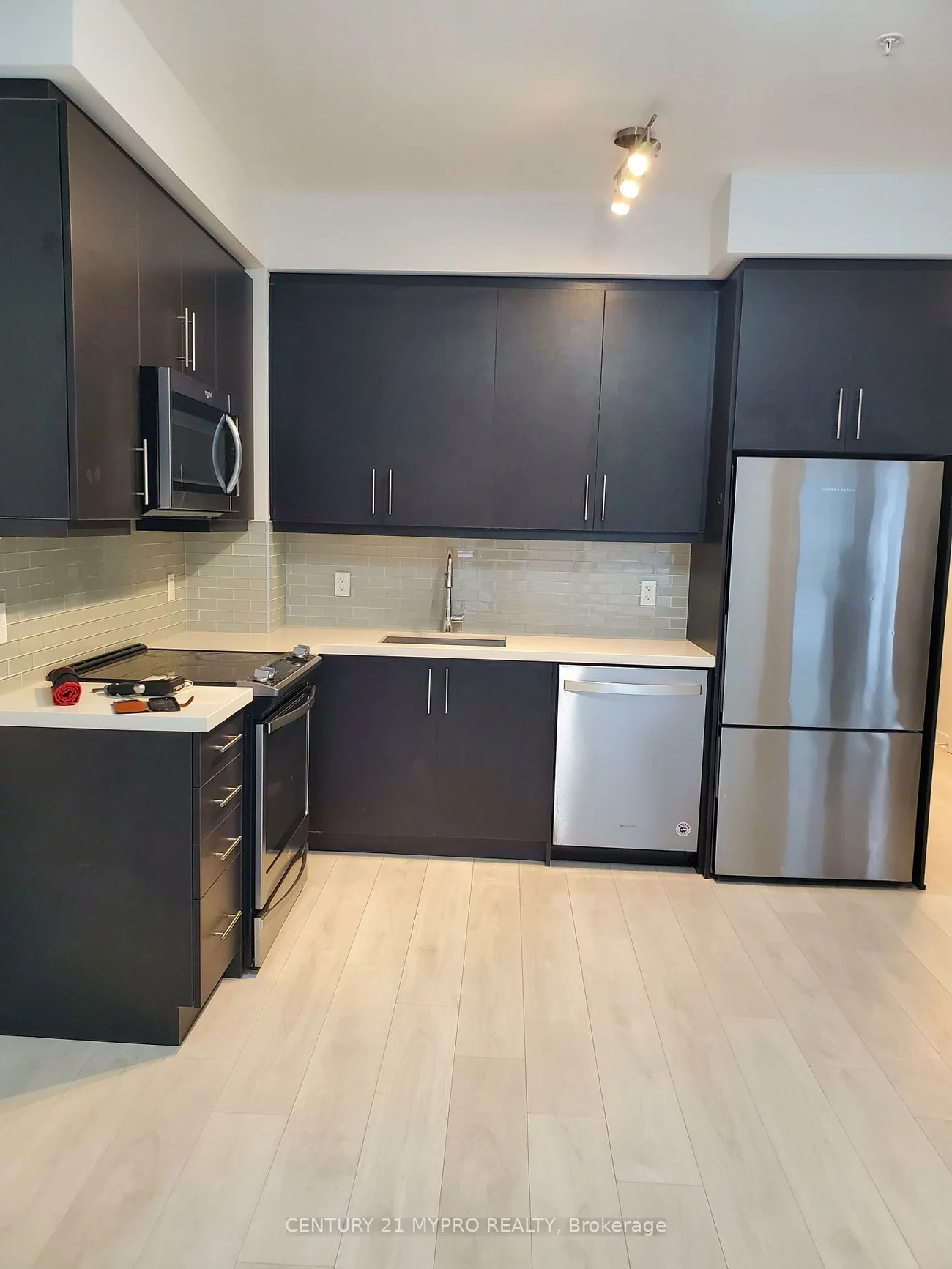 85, Oneida, Langstaff, Richmond Hill