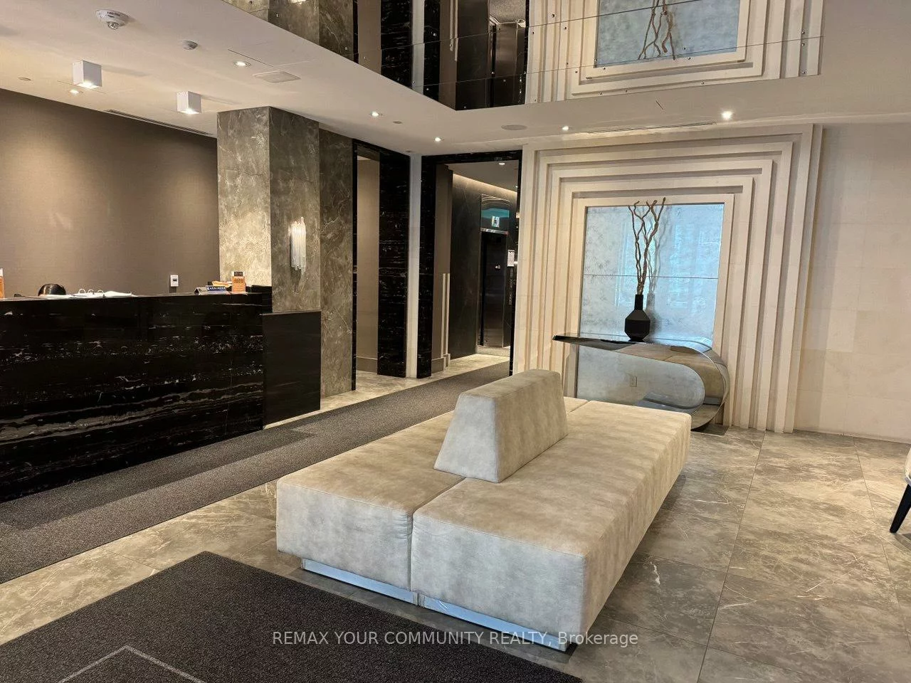 398, Highway 7 E, Doncrest, Richmond Hill