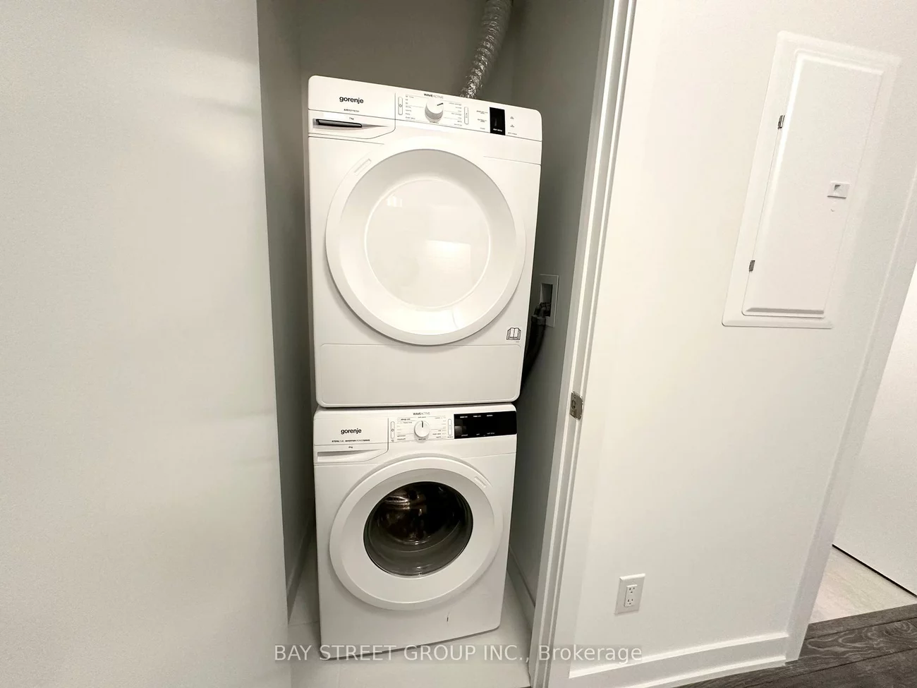 8888, Yonge, South Richvale, Richmond Hill