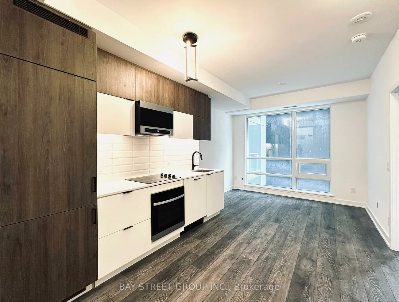 8888, Yonge, South Richvale, Richmond Hill