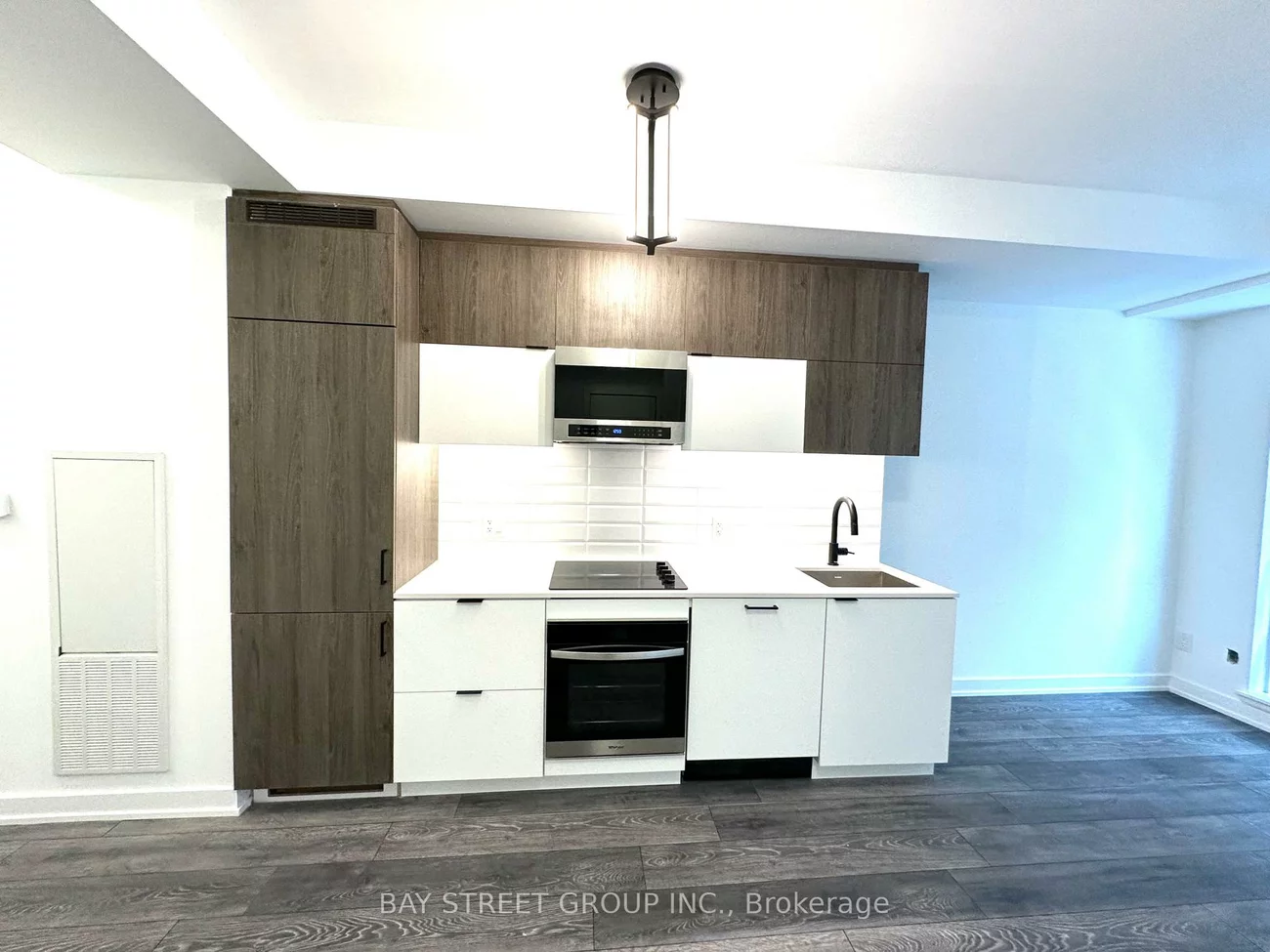 8888, Yonge, South Richvale, Richmond Hill