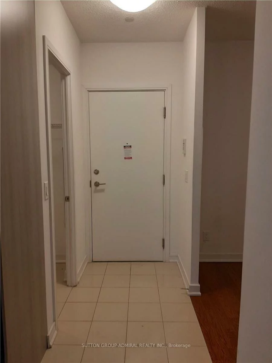 9205, Yonge, Langstaff, Richmond Hill