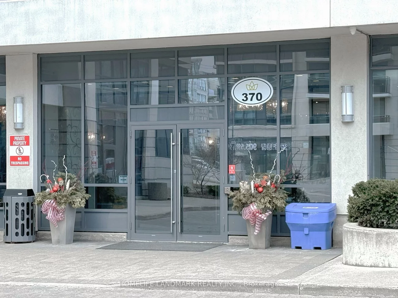 370, Highway 7, Doncrest, Richmond Hill