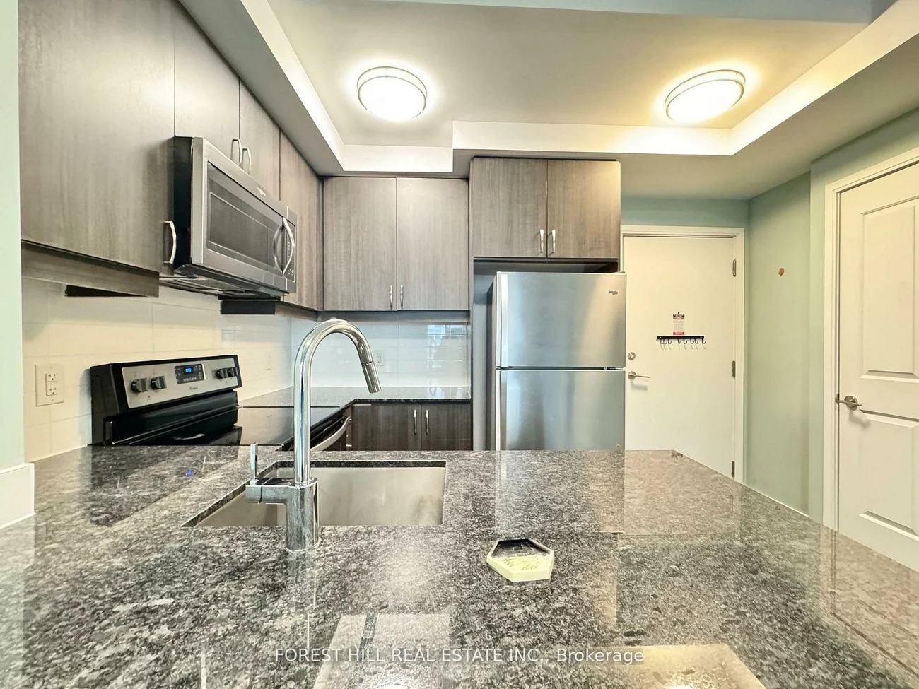 9191, Yonge, Langstaff, Richmond Hill