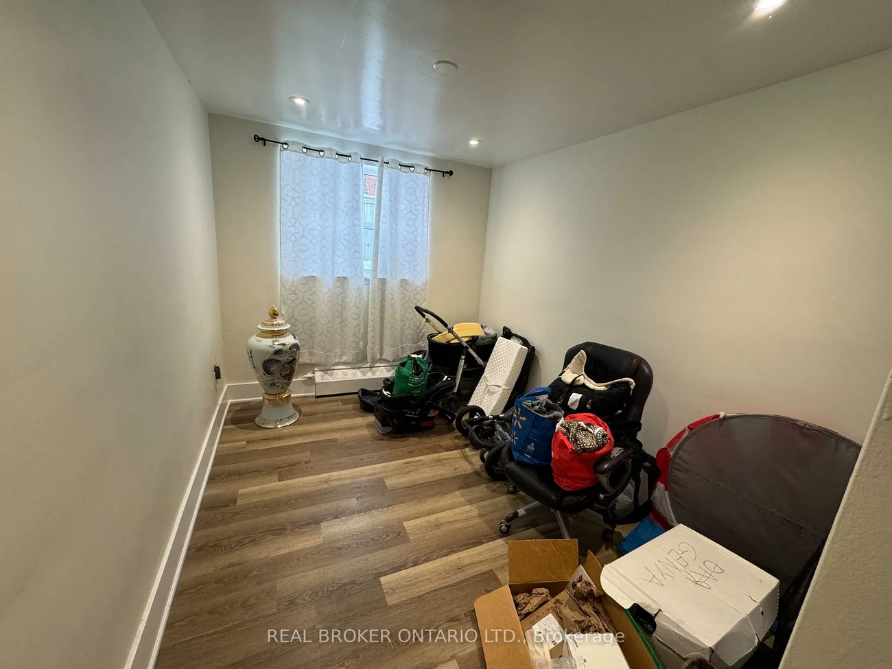 50, Benson, Mill Pond, Richmond Hill