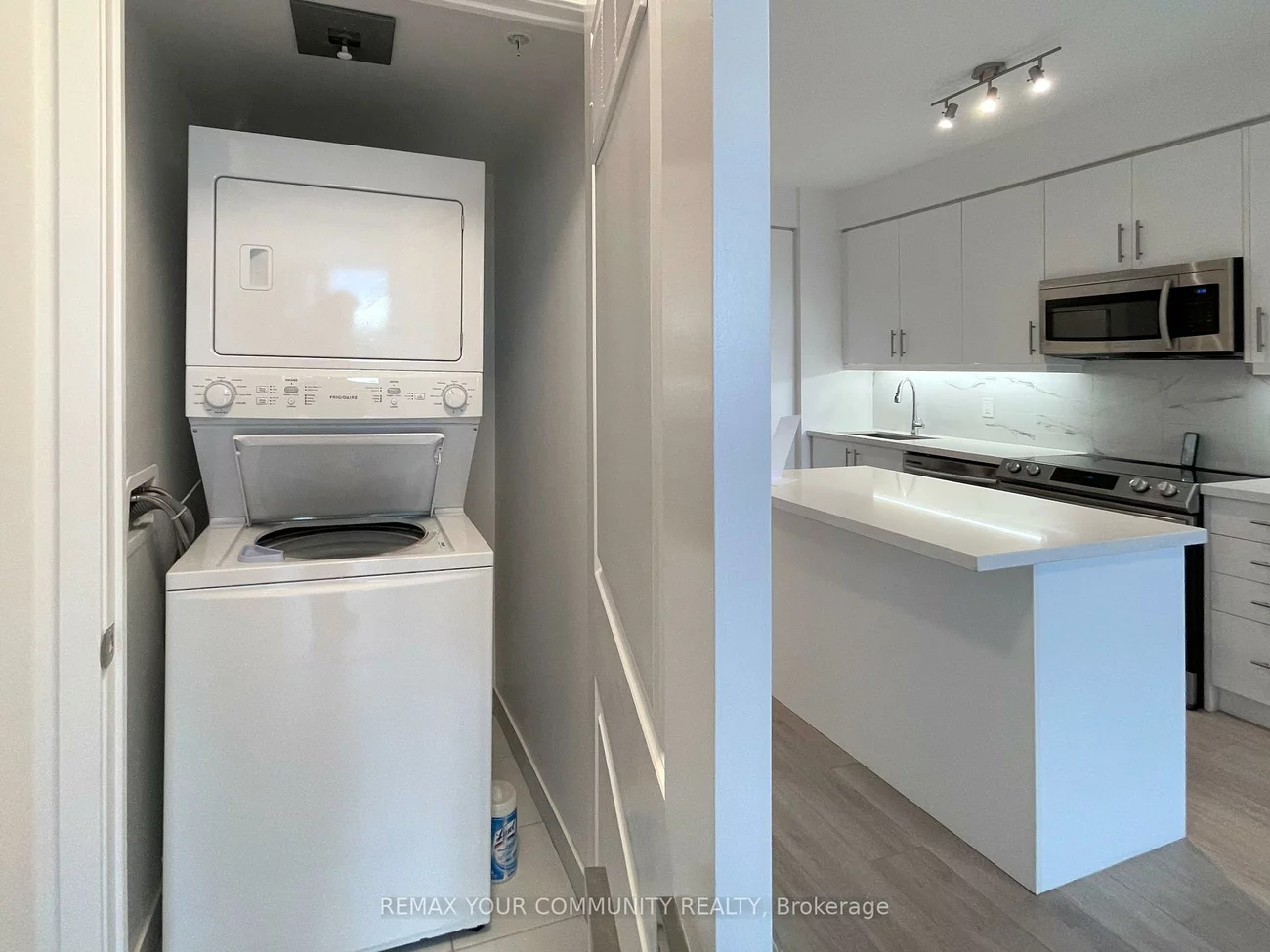 75, Oneida, Langstaff, Richmond Hill