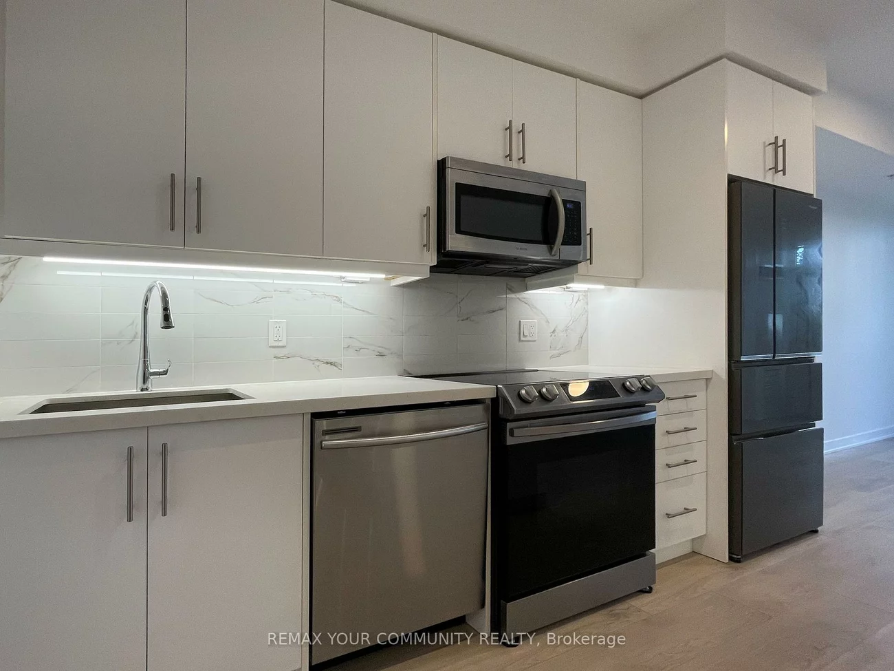 75, Oneida, Langstaff, Richmond Hill