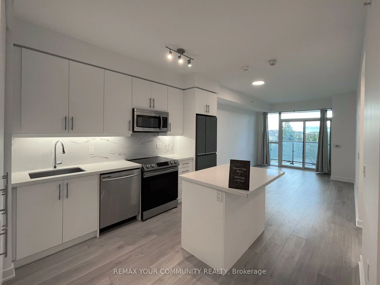 75, Oneida, Langstaff, Richmond Hill