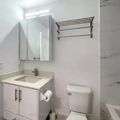 75, Oneida, Langstaff, Richmond Hill